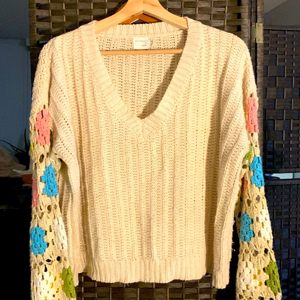 M/L Sweater patchwork arms